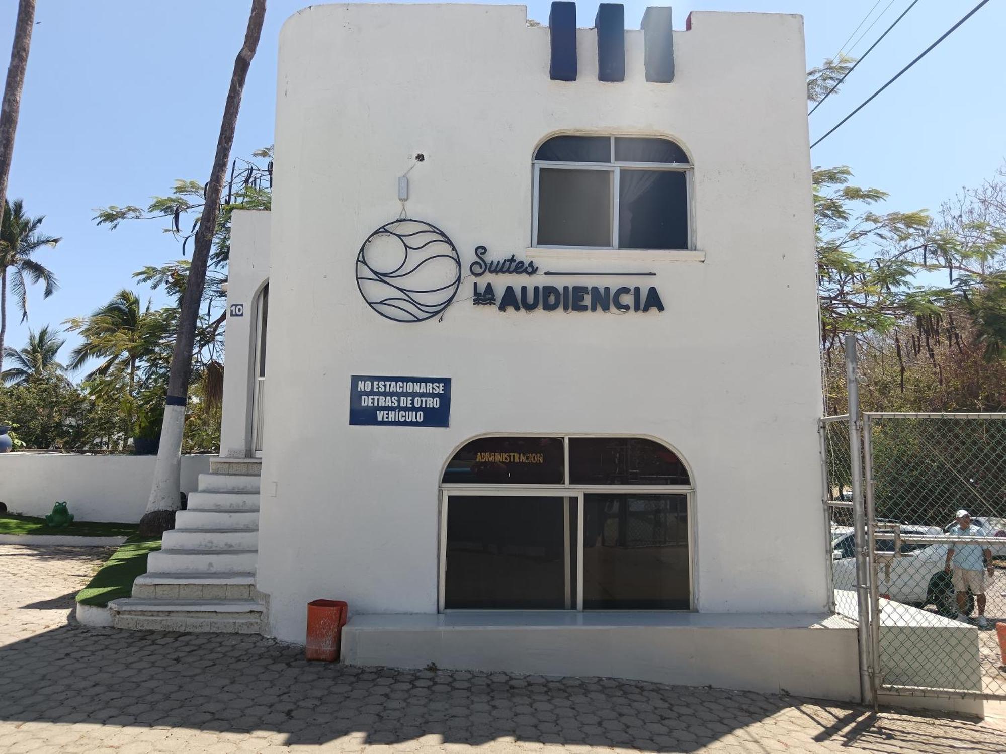 Suites La Audiencia Manzanillo Exteriér fotografie